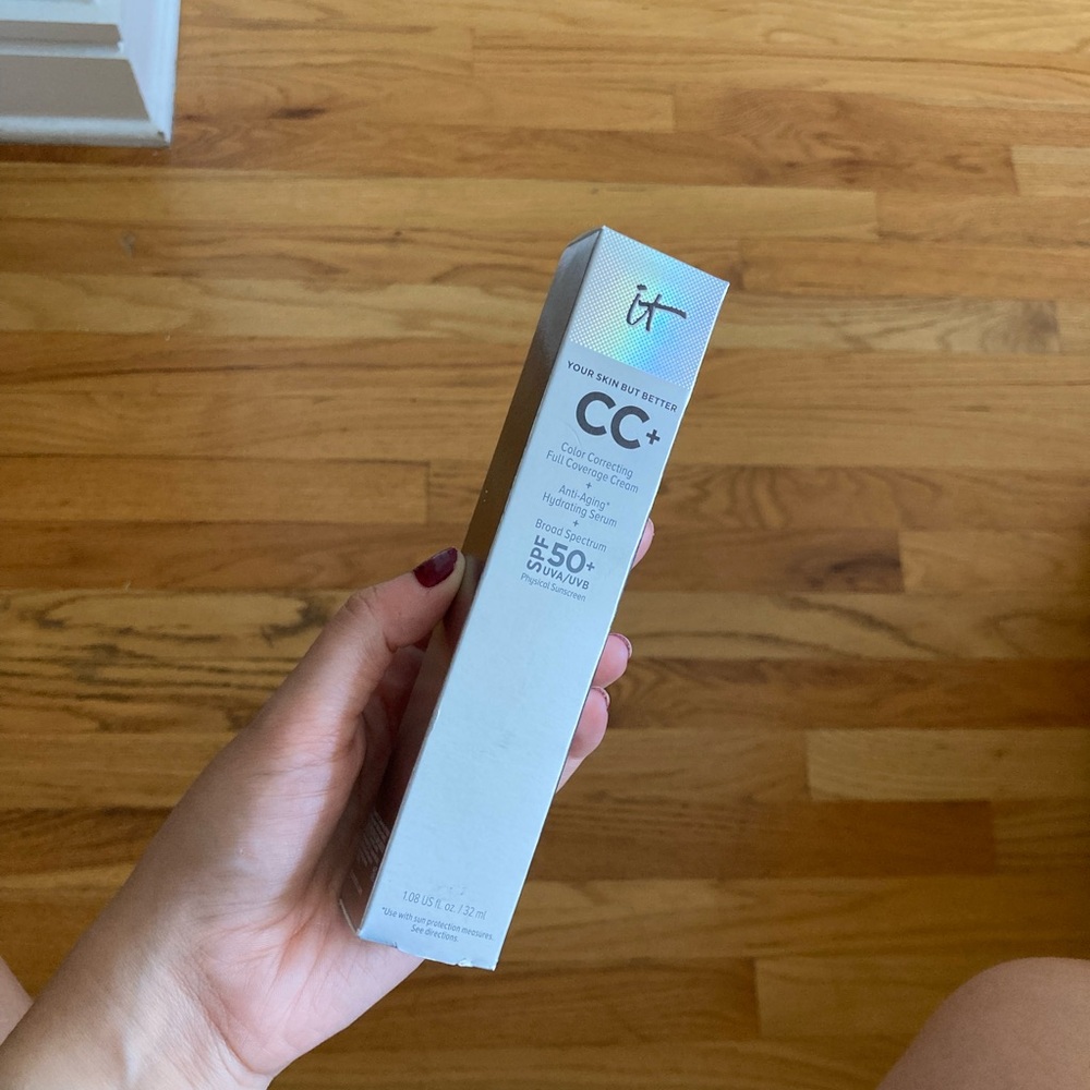 IT Cosmetics Color Correcting Full Coverage Cream in Fair